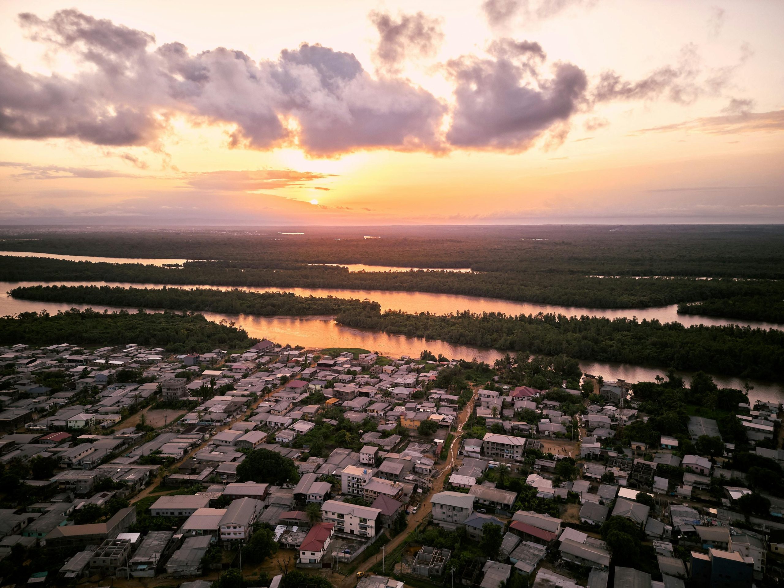 Pourquoi le commerce Gabon–Cameroun perd 15 heures et 2 millions de FCFA à chaque voyage (par Guillaume Tefengang)